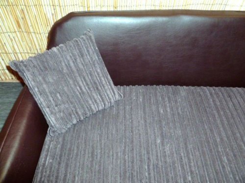 Zippy Faux Leather Sofa Pet Dog Bed - Extra Large - Brown & Brown Jumbo Cord - Image 3