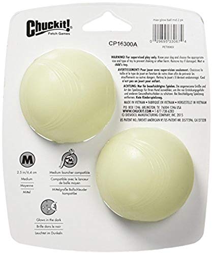 Chuckit! Max Glow Dog Ball Glow In The Dark Light Up Ball High Visibility Fetch Dog Toy, 2 Pack, Medium - Image 5