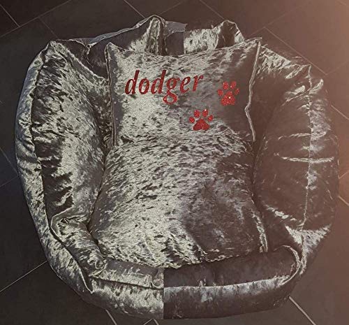 Luxury personalised crushed velvet dog or cat bed - Image 6